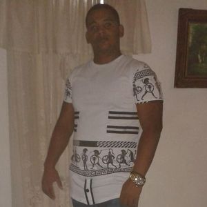 Meet your Posher, Javier